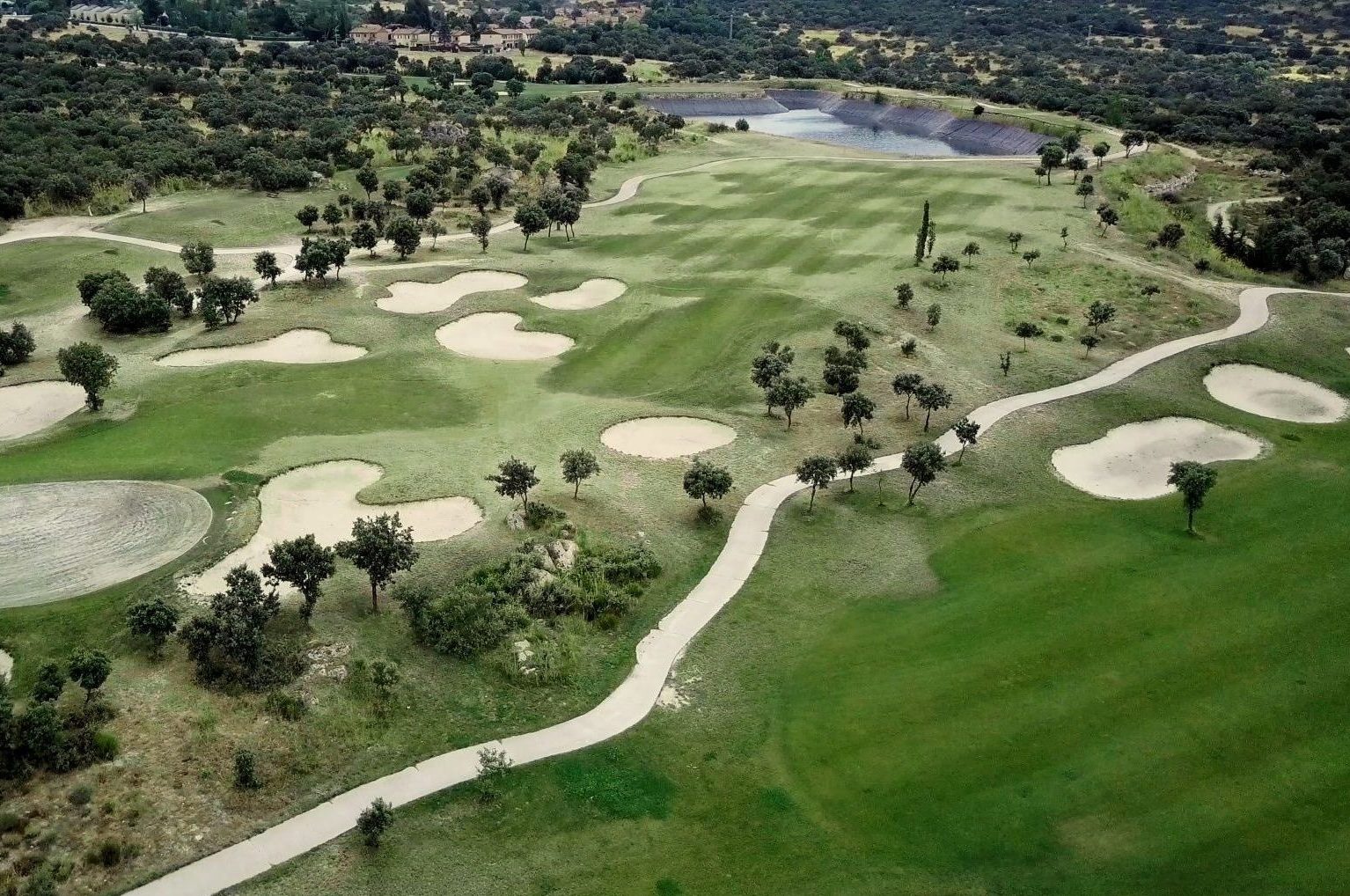 SLAM-SCHOOL-GOLF